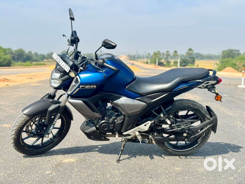 Yamaha FZS Version 3 (BS VI) with ABS - Excellent Neat Condition Bike