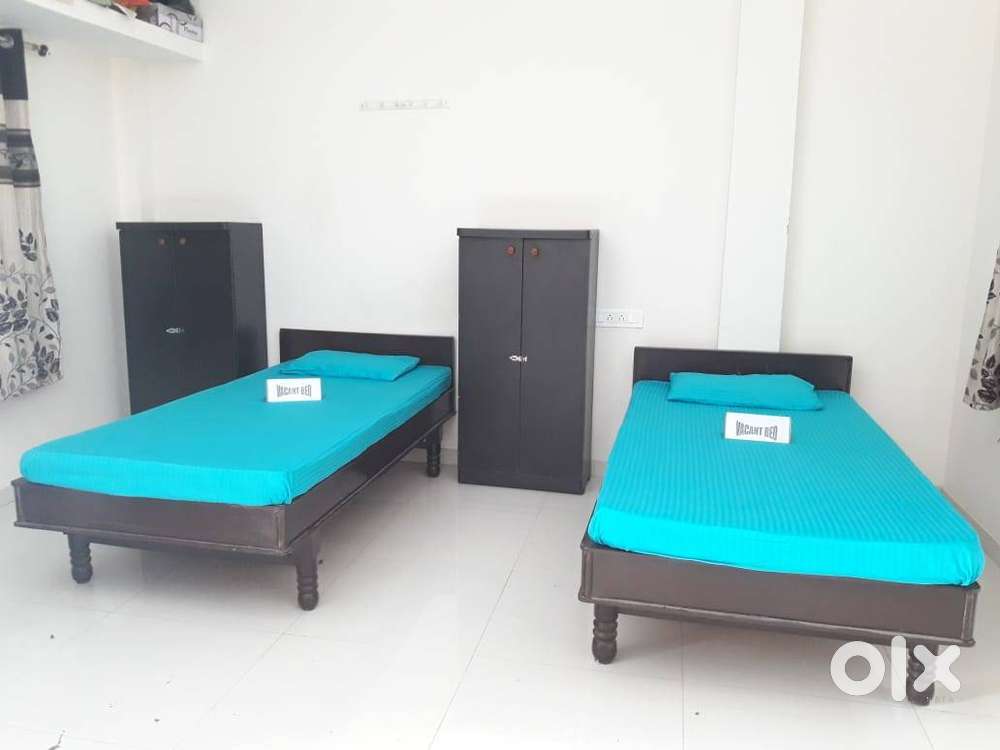 new girls pg opened in op road vasna road available fully furnished ow