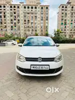Volkswagen Vento 2010-2013 Petrol Highline, 2011, Petrol