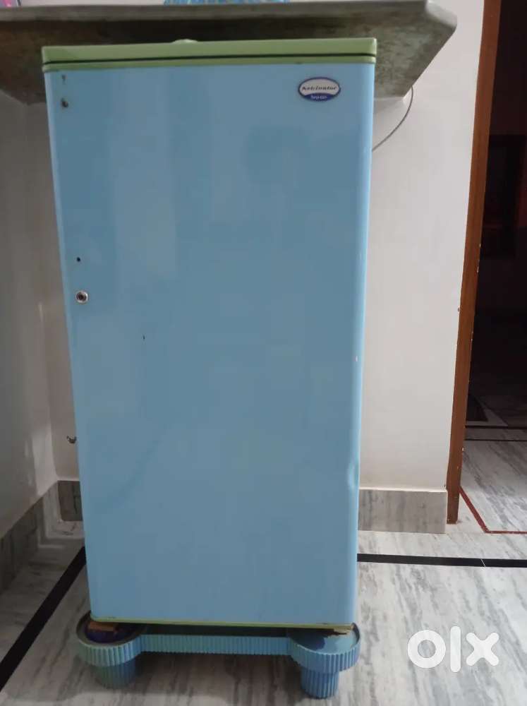 Kelvinator 365 litre