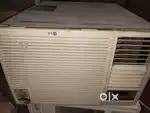 Lg window  AC