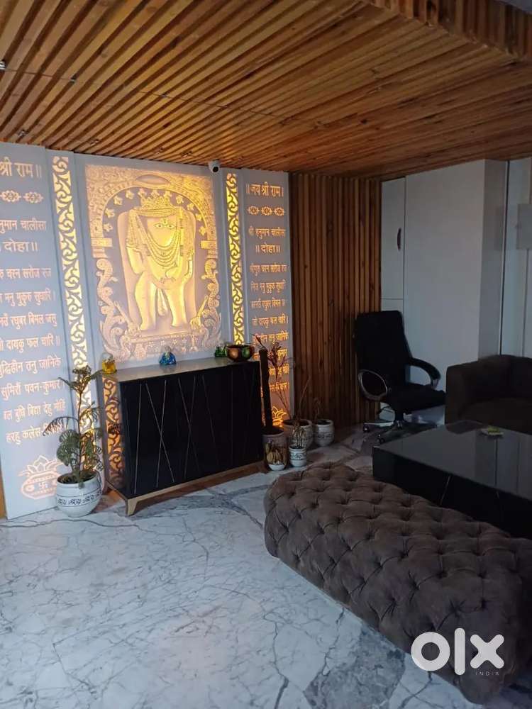 Lavish Furnished 1300 sqft office available on Rent-70,000/-