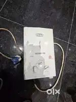 Gas gyser with ragulator