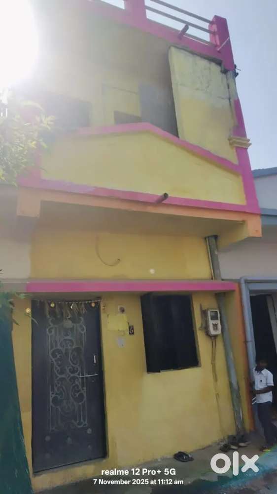 2 room 1 rasida,Moni hotel ke khanche me isanpur