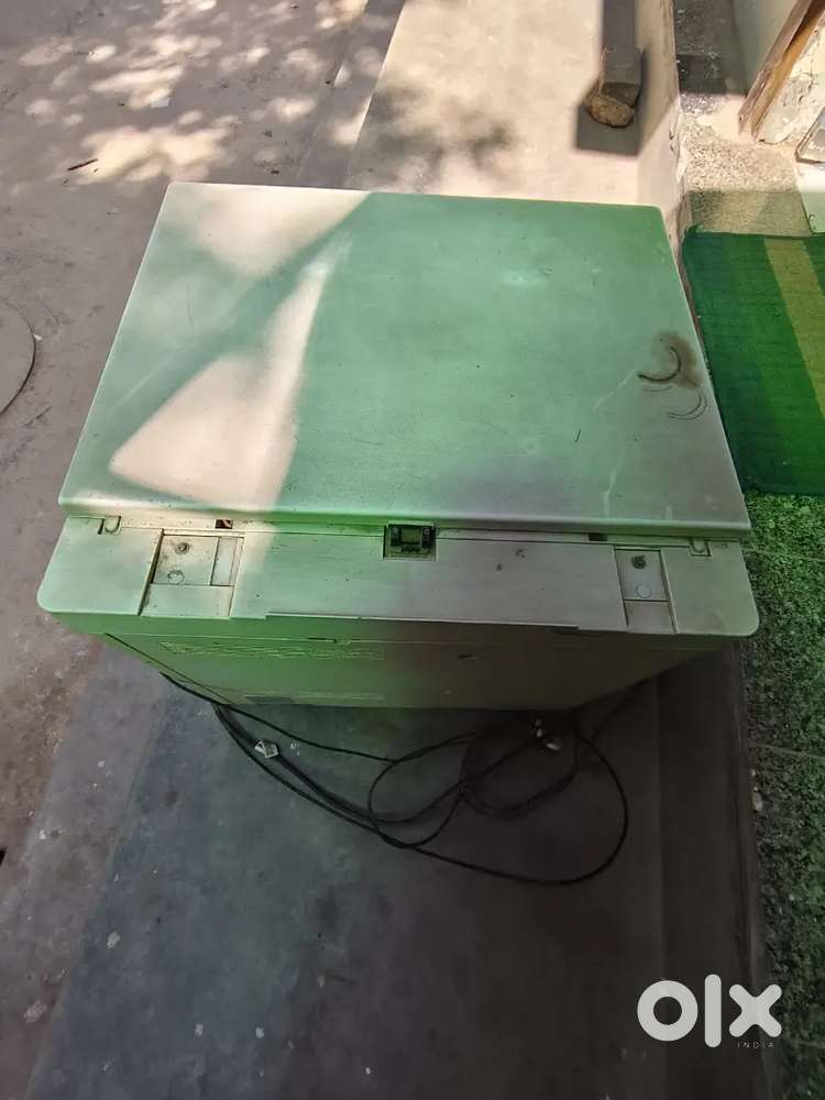 Canon image runner 2004N