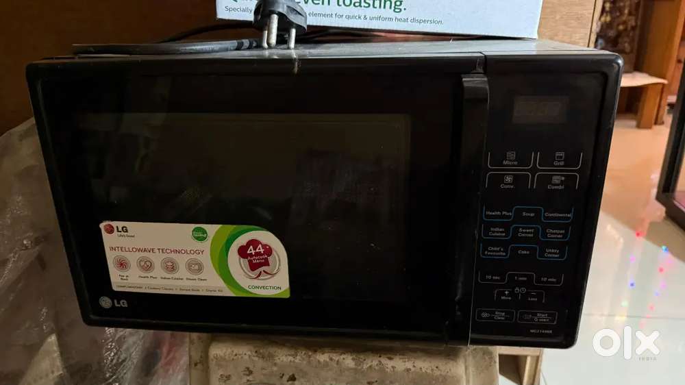 LG Microwave Oven