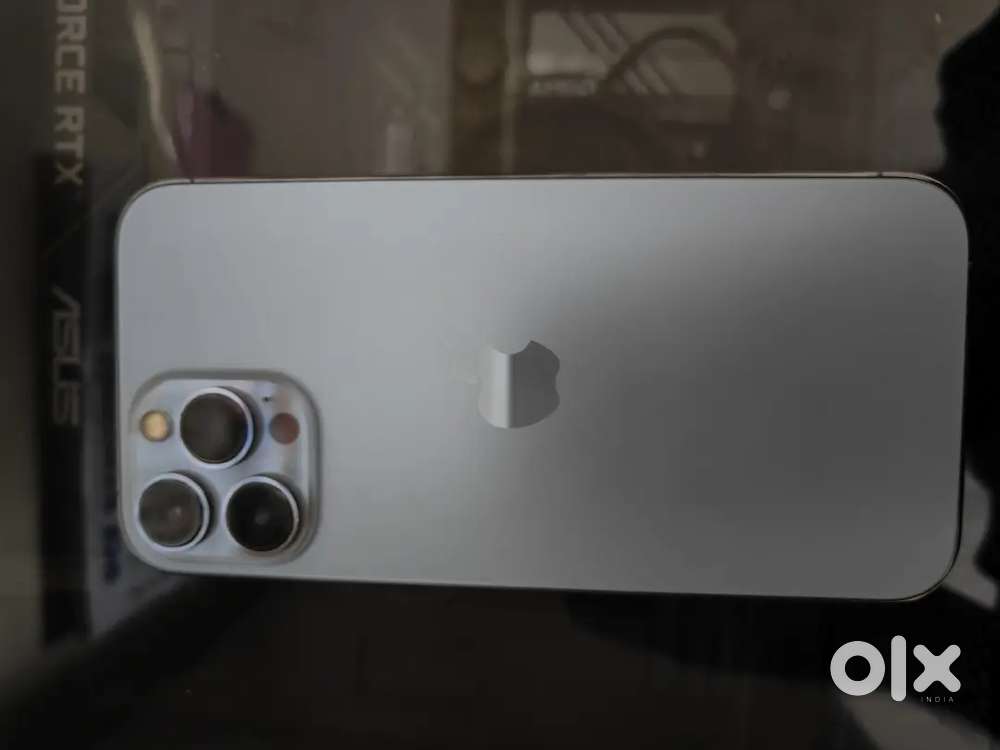 Iphone 13 pro Max batt health 84 with bill box accessories