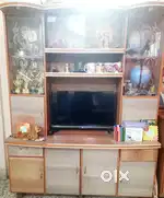 Showcase/TV cabinet