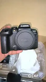 Canon EOS r10