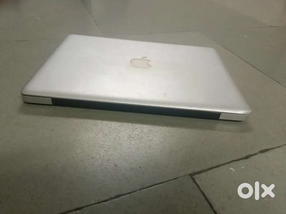 MacBook For Sell Need repair not working