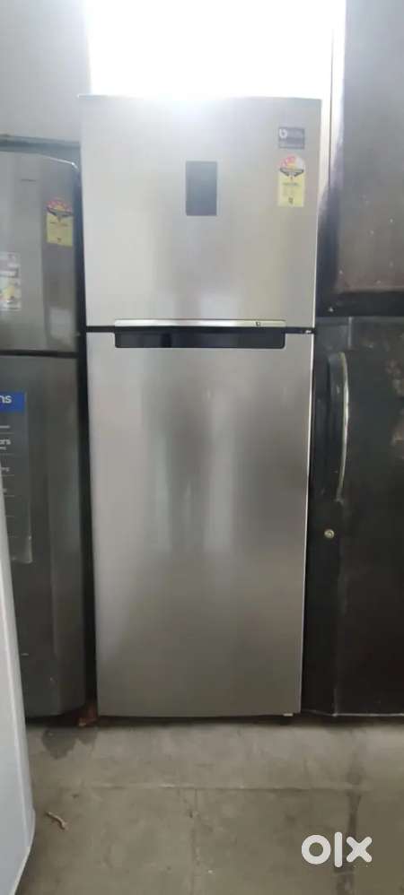 Lg samsung double door 350 liters good condition best price avsilable