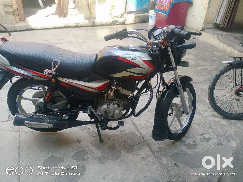 New condition bike koi kami nahi self start hai