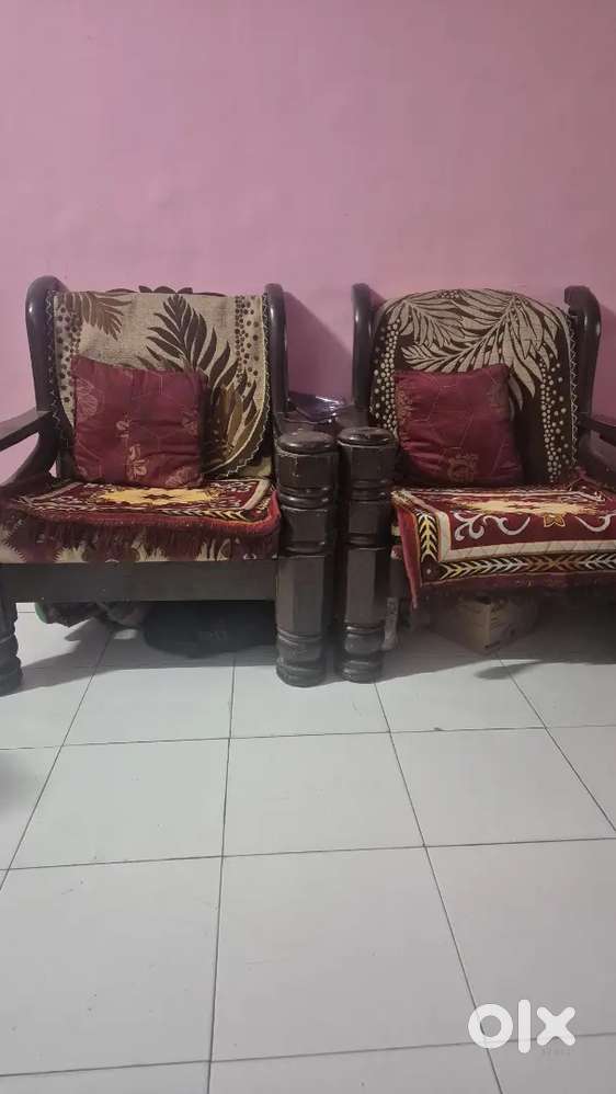1 seater sofa wooden sofa