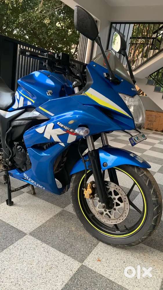 Suzuki Gixxer