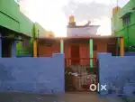 Site with 2sheet house