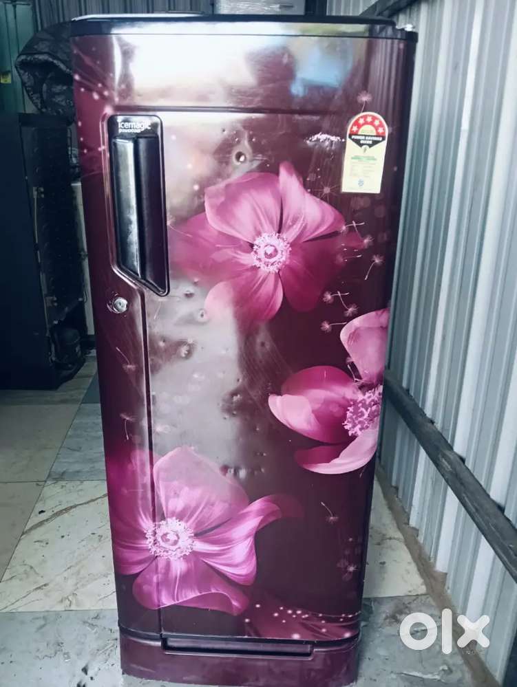 Fridge on washing machine on furniture rent service
