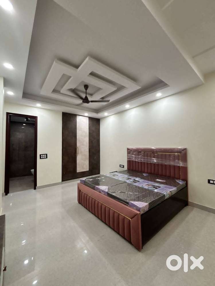 1bhk flat available