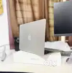 MacBook Air M4
