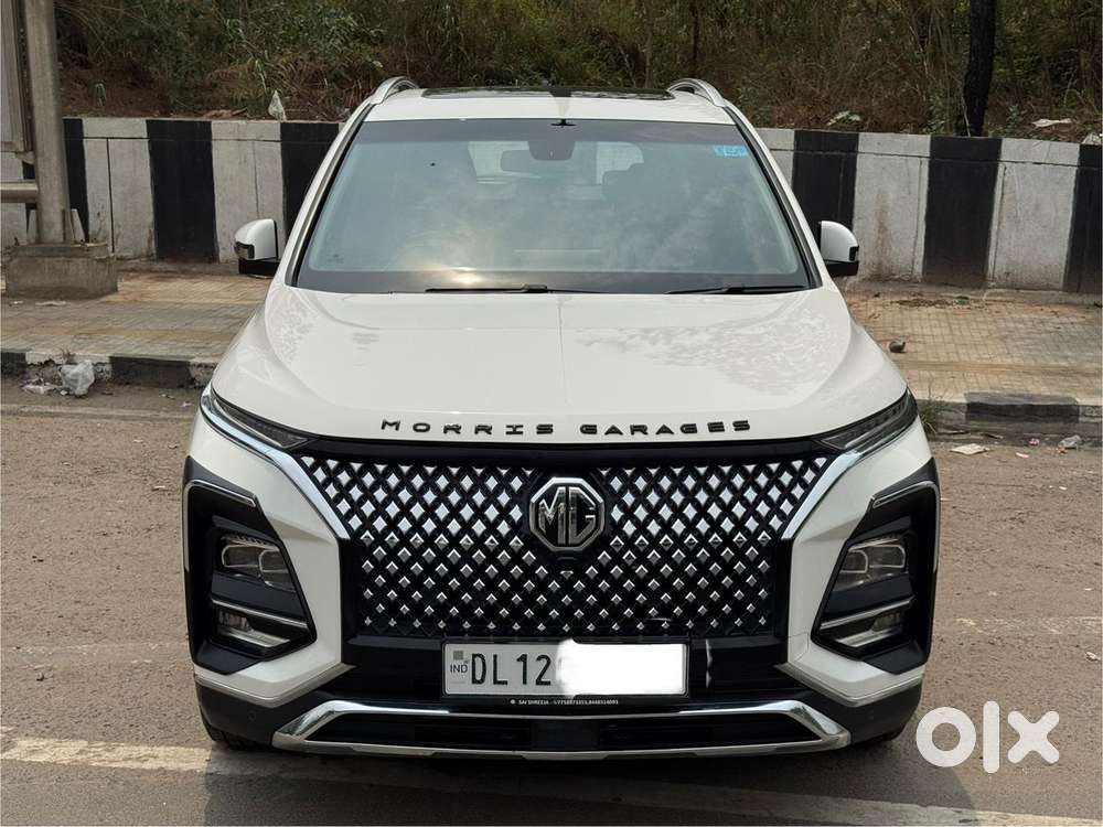 MG Hector Plus Sharp Pro 1.5 Turbo Petrol CVT 7 STR, 2023, Petrol