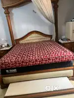 Like New King Size silicone cotton mattress - Excellent Condition