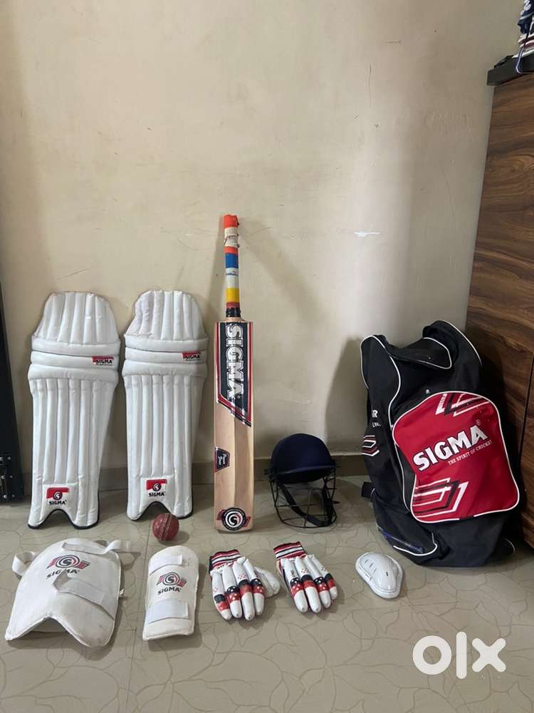 Cricket kit full size