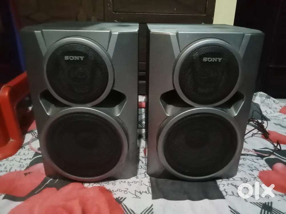 2500 Fixed price Sony speakers new brand No issues