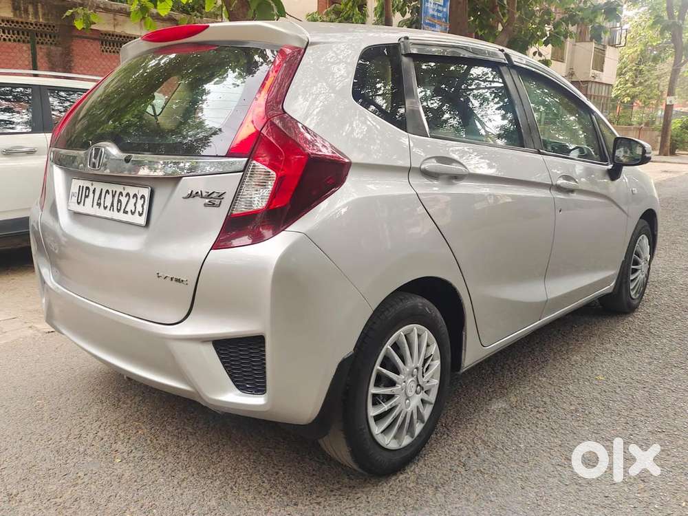 Honda Jazz S MT i-VTEC, 2016, Petrol