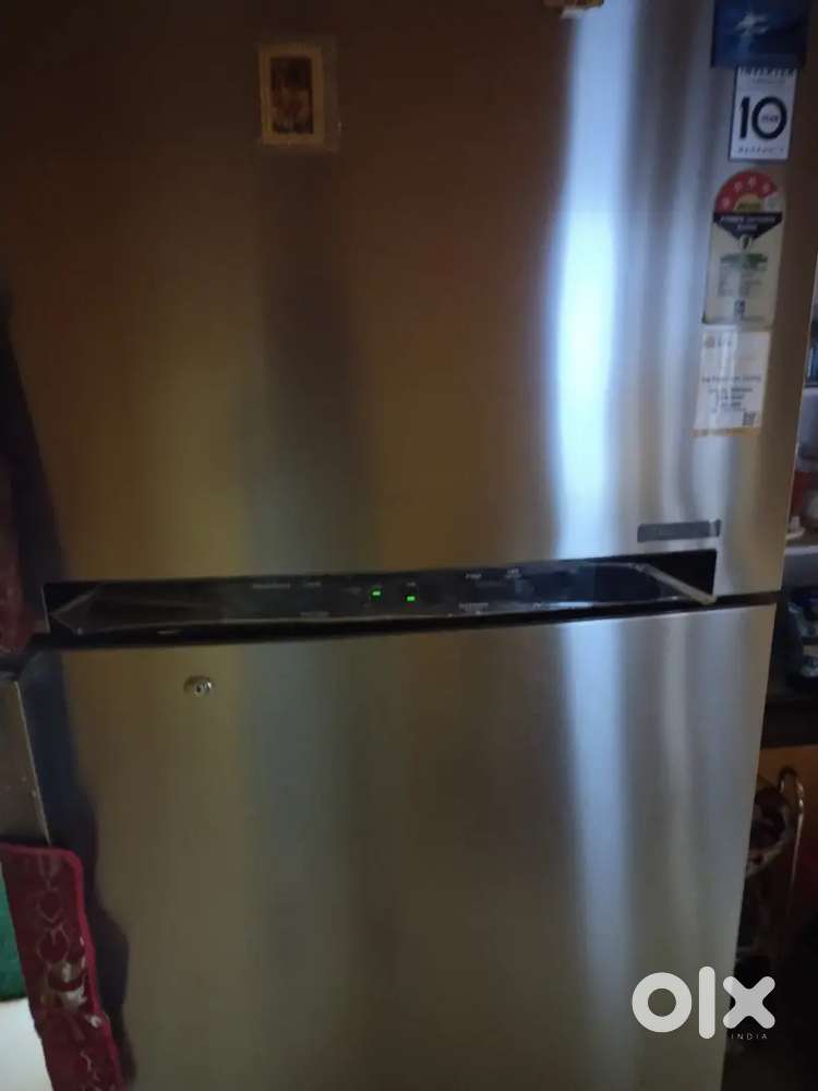 I want to sell an L.G FRIDGE
