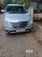 Toyota Innova 2014