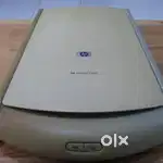 HP ScanJet 2400 Digital Flatbed Scanner - Flatbed Scanner