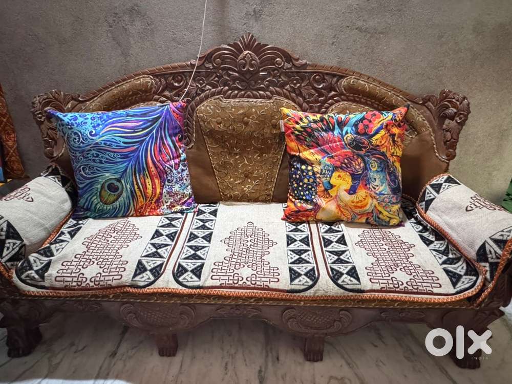 Maharaja Sofa set 5 seater