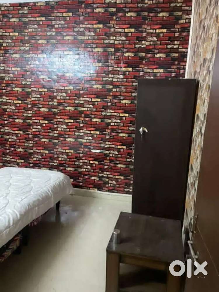 Jannat hotel independent PG room,couple room, night Saty