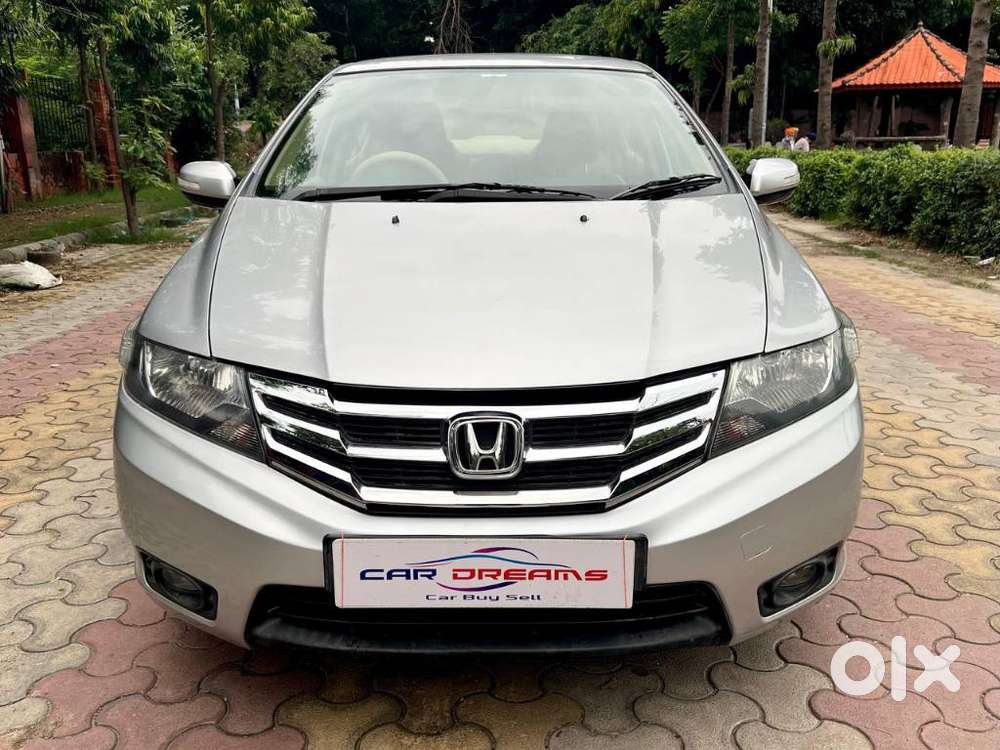Honda City V AT, 2013, Petrol