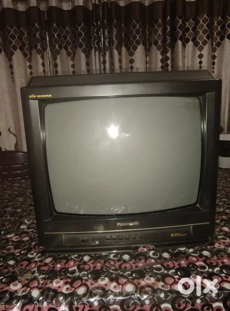Panasonic Colour TV. Model -TC20L3