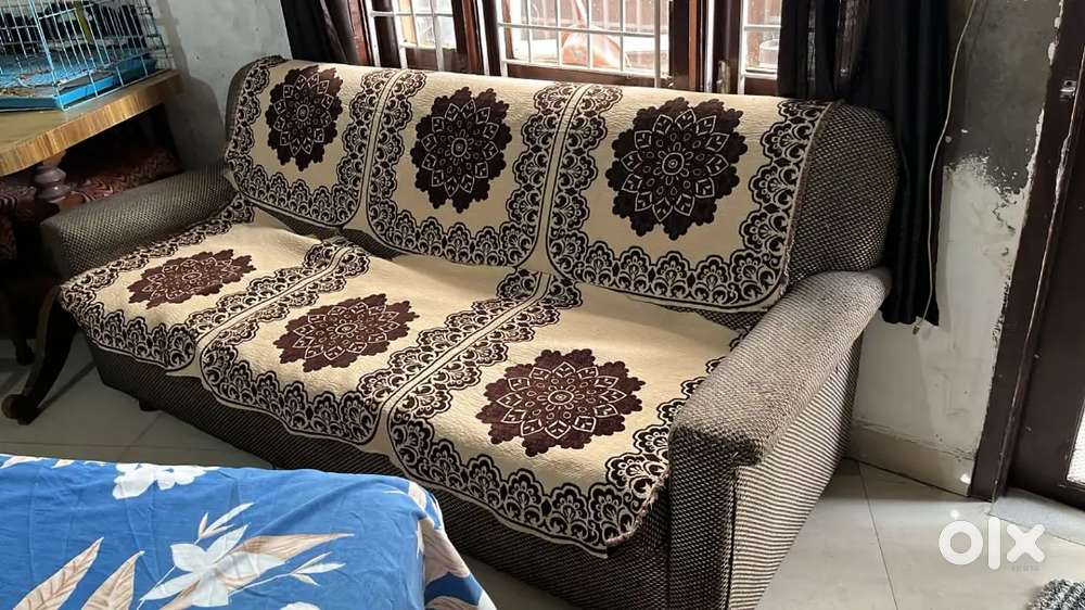 5 SEATER SOFA