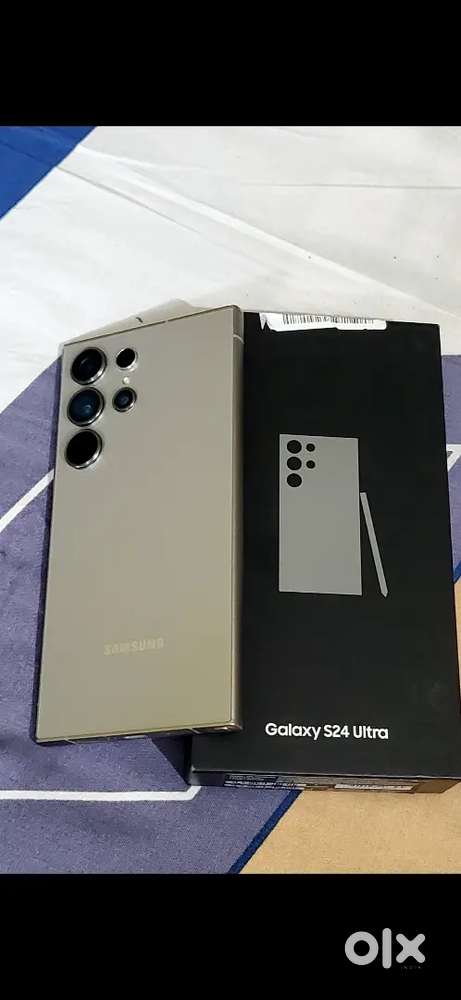 Samsung s24 ultra 40 day old showroom condition