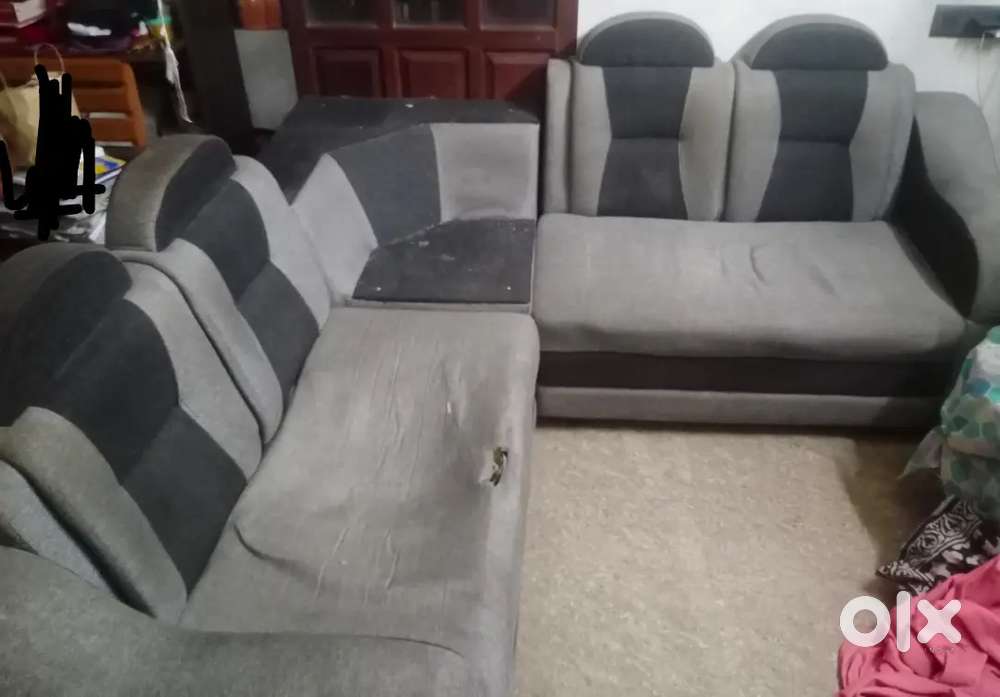 Sofa set (3 pieces)