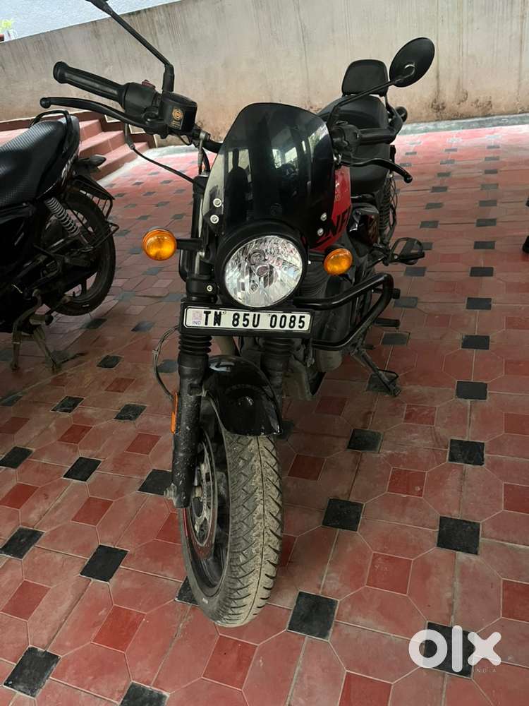 Hunter 350Cc red with black sell