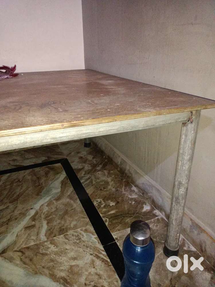 Bed (takhat+pipe bed)