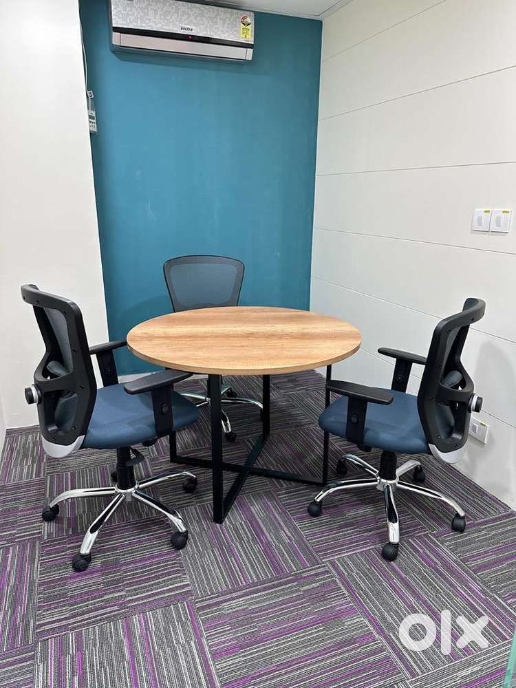 Conference or meeting table with installation at low price