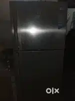 Chalta hua freezer gas ravani baki hai
