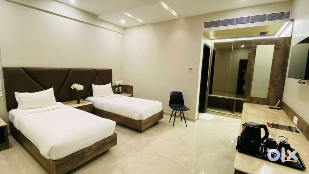 Hotel front office assistant