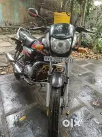 Hero Honda CD Deluxe 2010 model