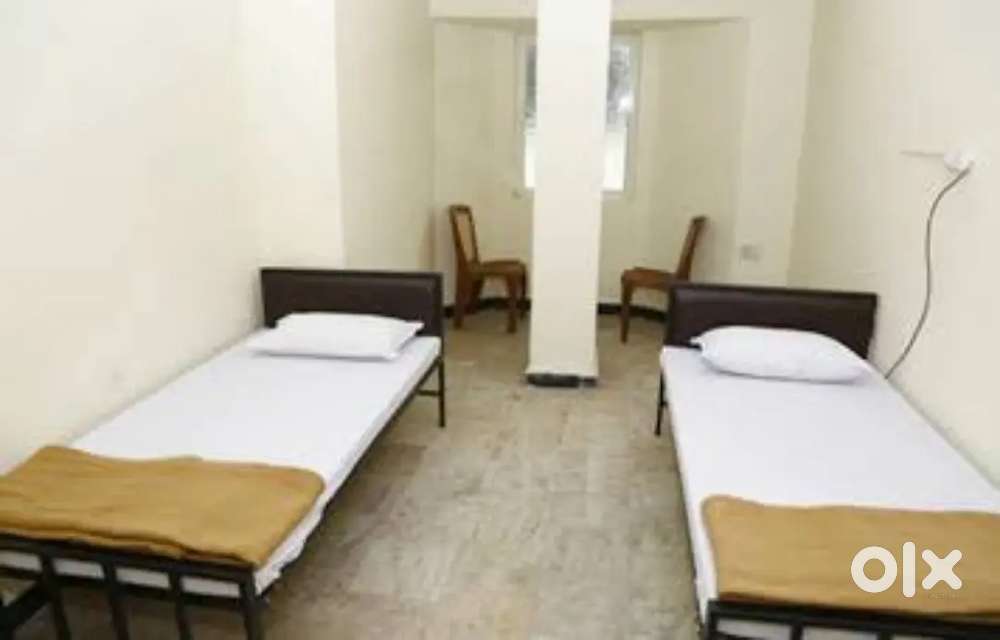 Hostel/Paying Guest for boys in pattom trivandrum