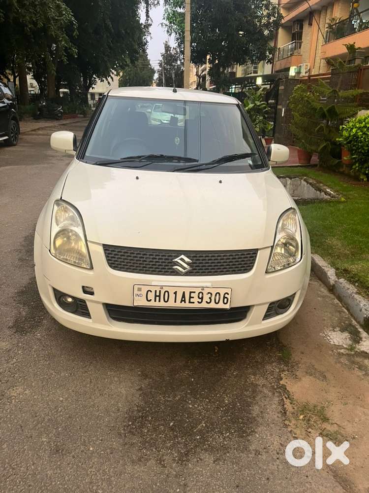 Maruti Suzuki Swift 2010 Diesel 136000 Km Driven