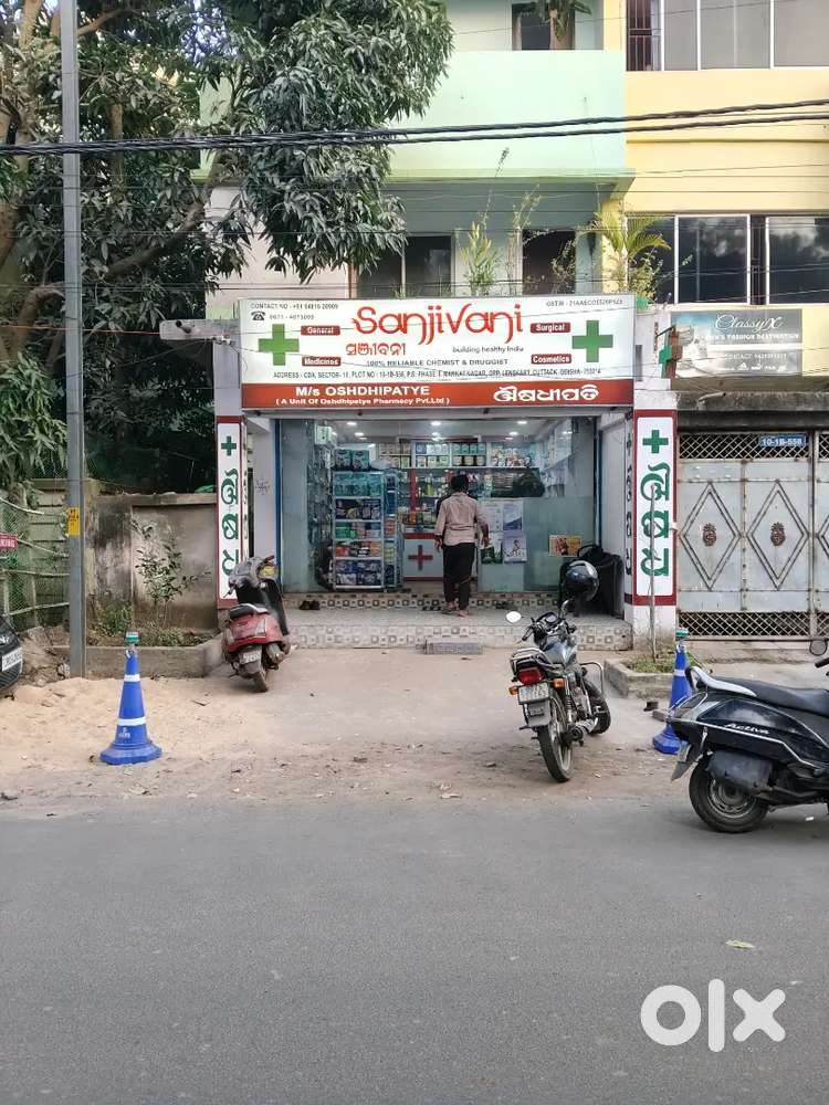Required registered Experienced Pharmacist,OSHADHIPATYE PHARMACY PVT