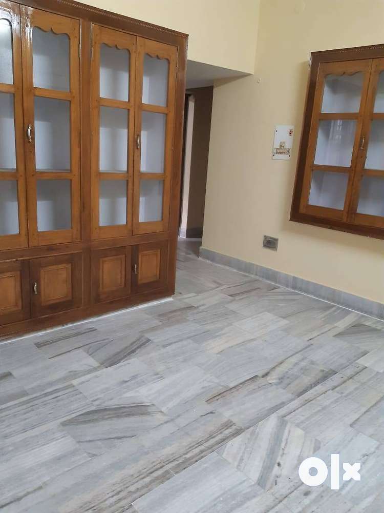 Well maintained 1bhk flat for rent