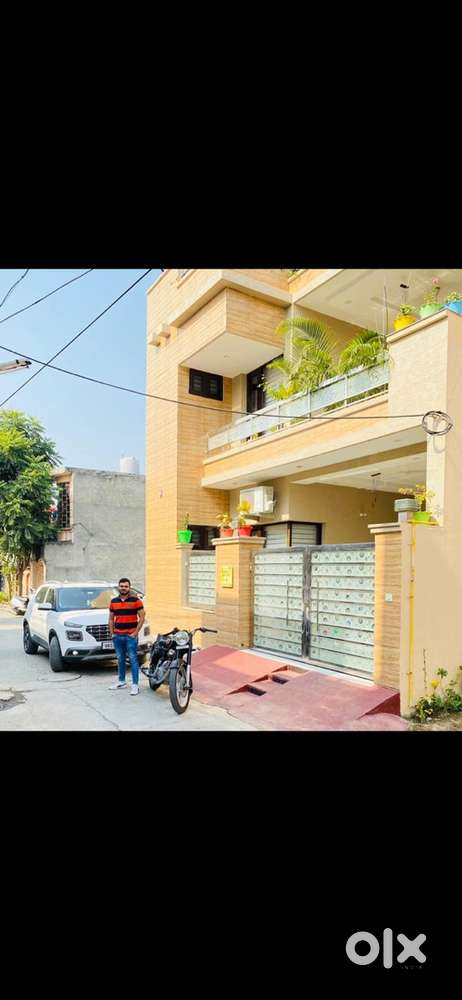 Premium look house with master bedrooms newly build fully furnished