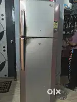 Lg fridge 260 liter