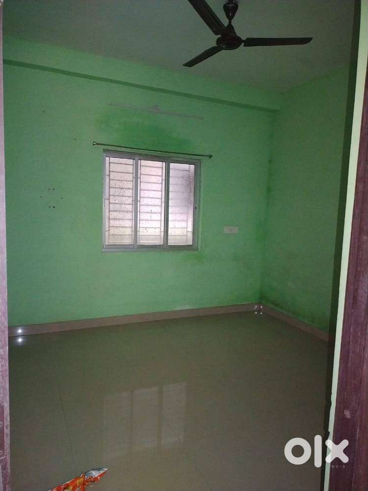 ROOM RENT AT TARULIA 2ND LANE NEW TOWN NEAR SECTOR 5